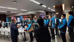 บรรณารักษ์บรรยาย ข้อมูลเกี่ยวกับสารสนเทศของหอสมุดรัฐสภา ประเภทรายงานการประชุมสภาผู้แทนราษฎร ครั้งที่ 1