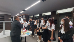 บรรณารักษ์บรรยายข้อมูลเกี่ยวกับสารสนเทศของหอสมุดรัฐสภา ประเภทรายงานการประชุมสภาผู้แทนราษฎร ครั้งที่ 1 (1)
