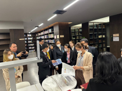 บรรณารักษ์บรรยายข้อมูลเกี่ยวกับสารสนเทศของหอสมุดรัฐสภา ประเภทรายงานการประชุมสภาผู้แทนราษฎร ครั้งที่ 1