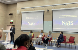 การบรรยายหัวข้อนวัตกรรมการวิจัยของรัฐสภา : แนวโน้มและแนวปฏิบัติใหม่จากหน่วยงานบริการวิจัยของรัฐสภาประเทศเกาหลีใต้ โดย Lee Hee-seo