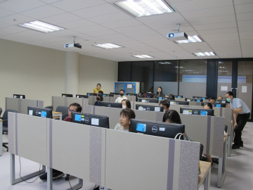 ผู้เข้าร่วมอบรมโครงการเพิ่มทักษะความฉลาดทางดิจิทัล (Digital Intelligence Quotient: DQ) รุ่นที่ 5-10