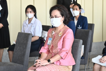 เลขาธิการสภาผู้แทนราษฎร ให้การต้อนรับคณะครูและนักเรียนโรงเรียนอุดมดรุณี โครงการห้องเรียนพิเศษนิติศาสตร์ - รัฐศาสตร์ (LPSP) ประจำปีการศึกษา 2565 ศึกษาดูงานและเยี่ยมชมรัฐสภา (3)